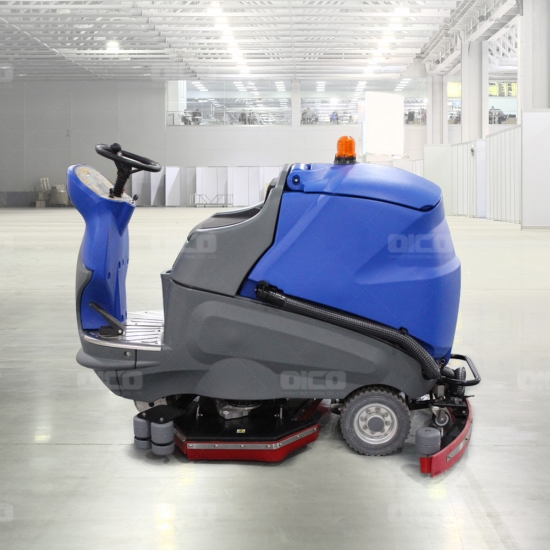 OR-V9 ride floor scrubber