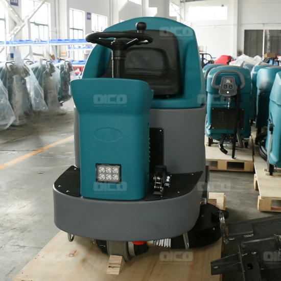 OR-V8 Driving Type Floor Scrubber