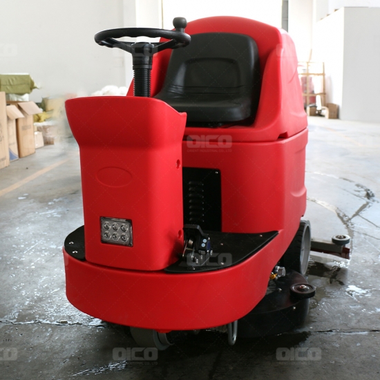 OR-V8 Smart Battery Ride On Floor Scrubber For Airport Plaza Parking Lot