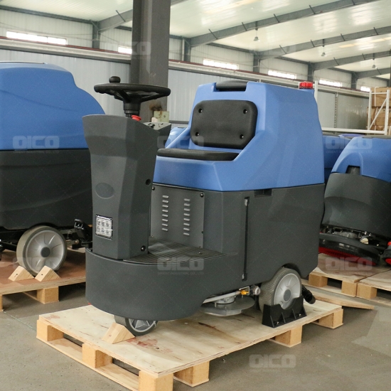 OR-V80 Ride On Type Floor Scrubber