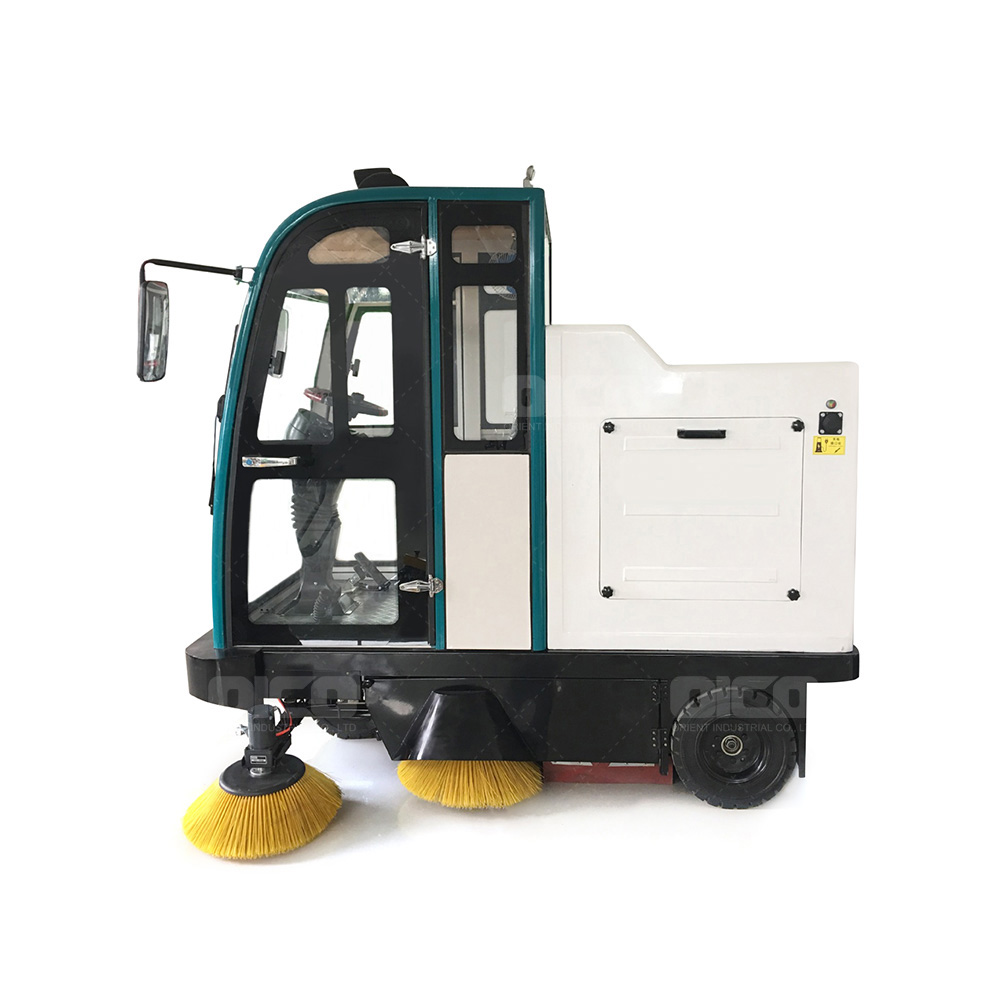 OR-E800LD(LN) Fully Cabin Road Sweeper With Automatic Garbage Dumping System